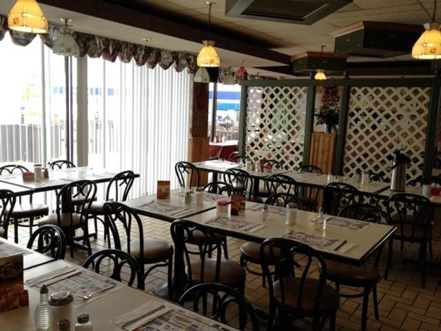 Kc'S Country Inn Vars Extérieur photo