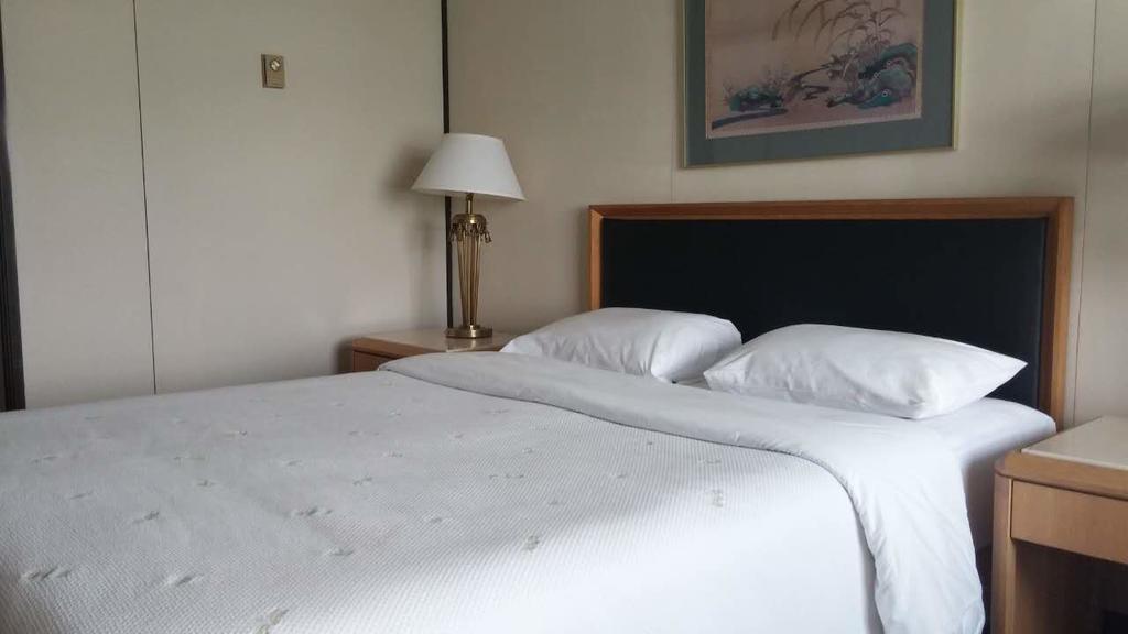 Kc'S Country Inn Vars Extérieur photo